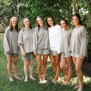 Aerie Vintage Crew Sweatshirt + Shorts- Medium